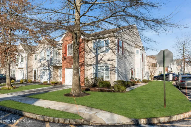 $589,900 | 81 Wood Duck Court, Freehold, NJ 07728