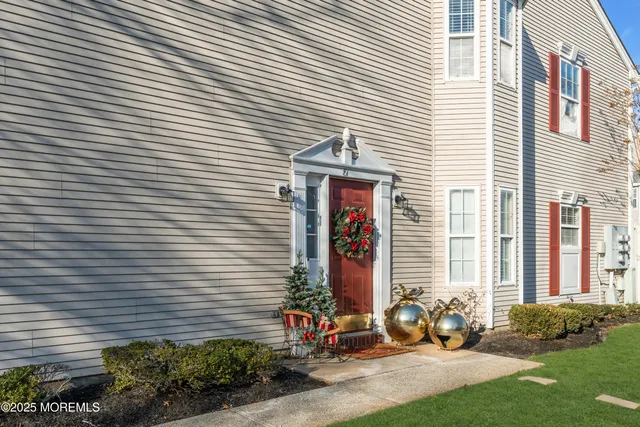 $589,900 | 81 Wood Duck Court, Freehold, NJ 07728