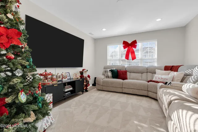 $589,900 | 81 Wood Duck Court, Freehold, NJ 07728