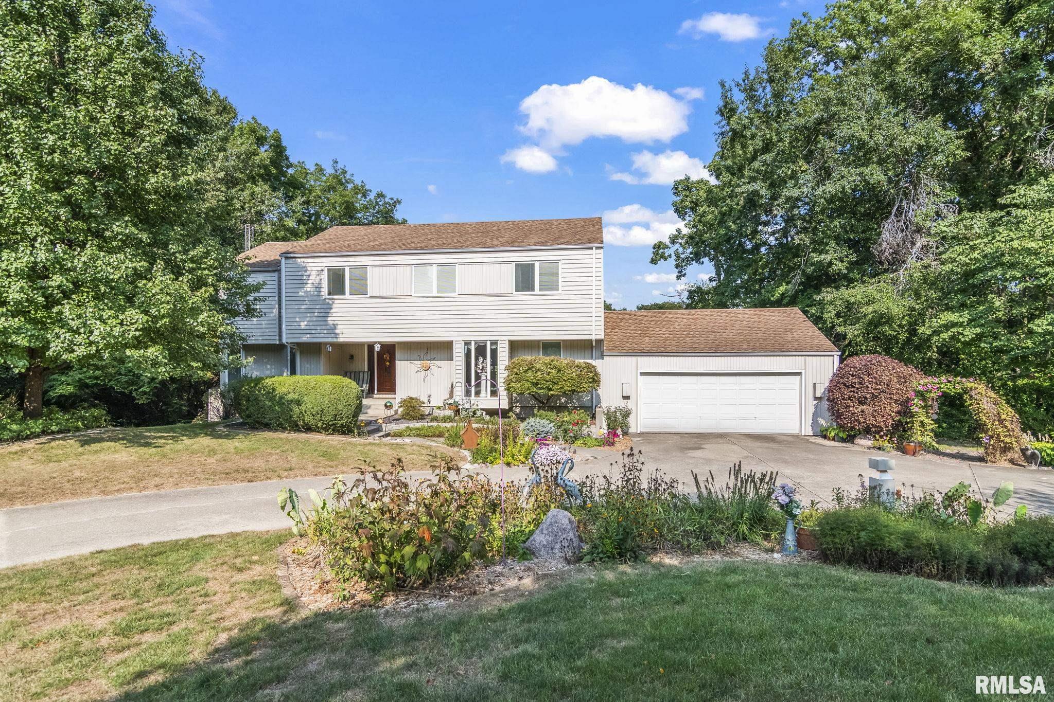 49 Frontier Lake Drive Springfield, IL 62707 - Photo 1 of 70 Gallery Image 1