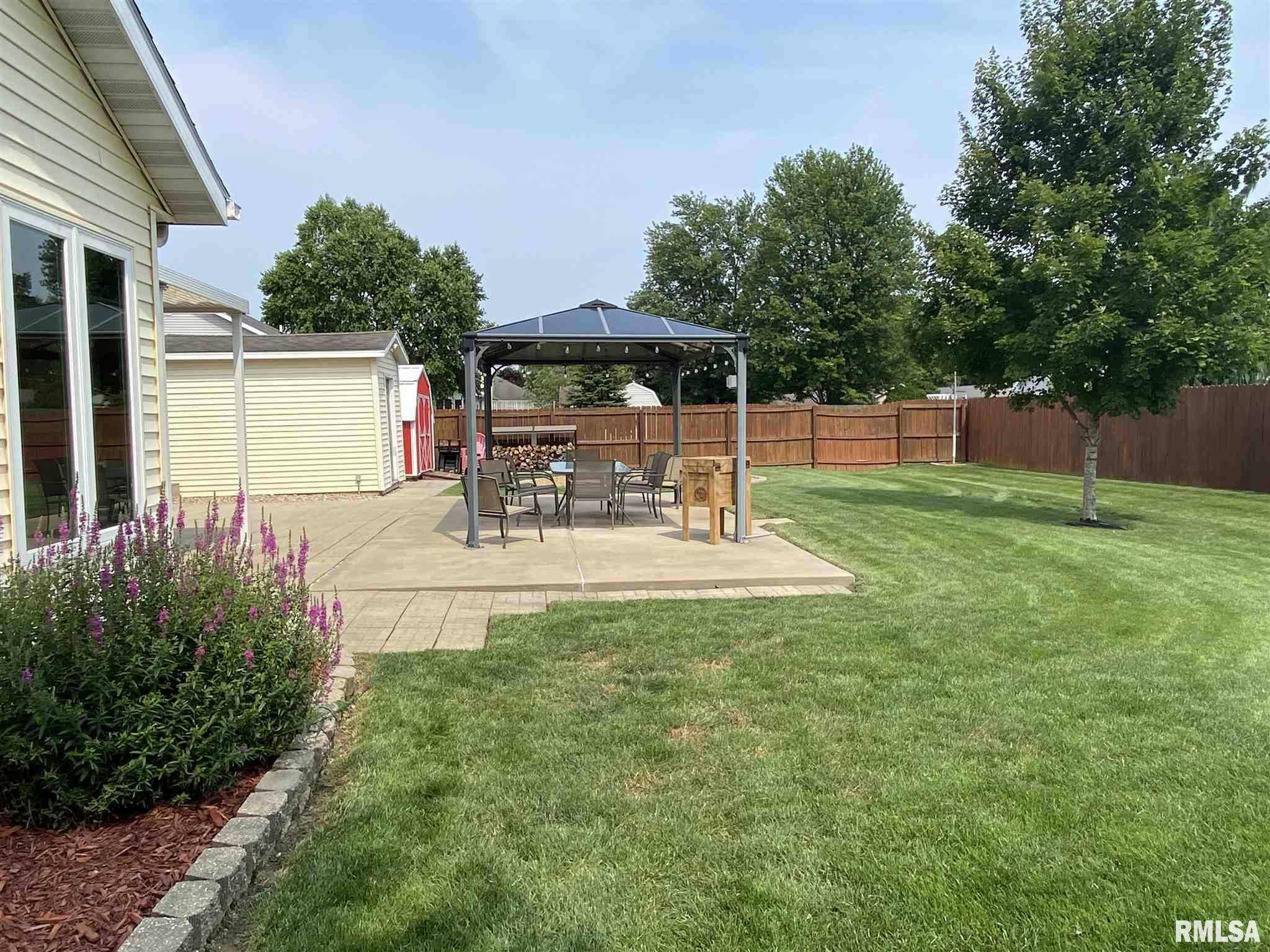 806 West Monroe Street Athens, IL 62613 - Photo 39 of 45 Gallery Image 39