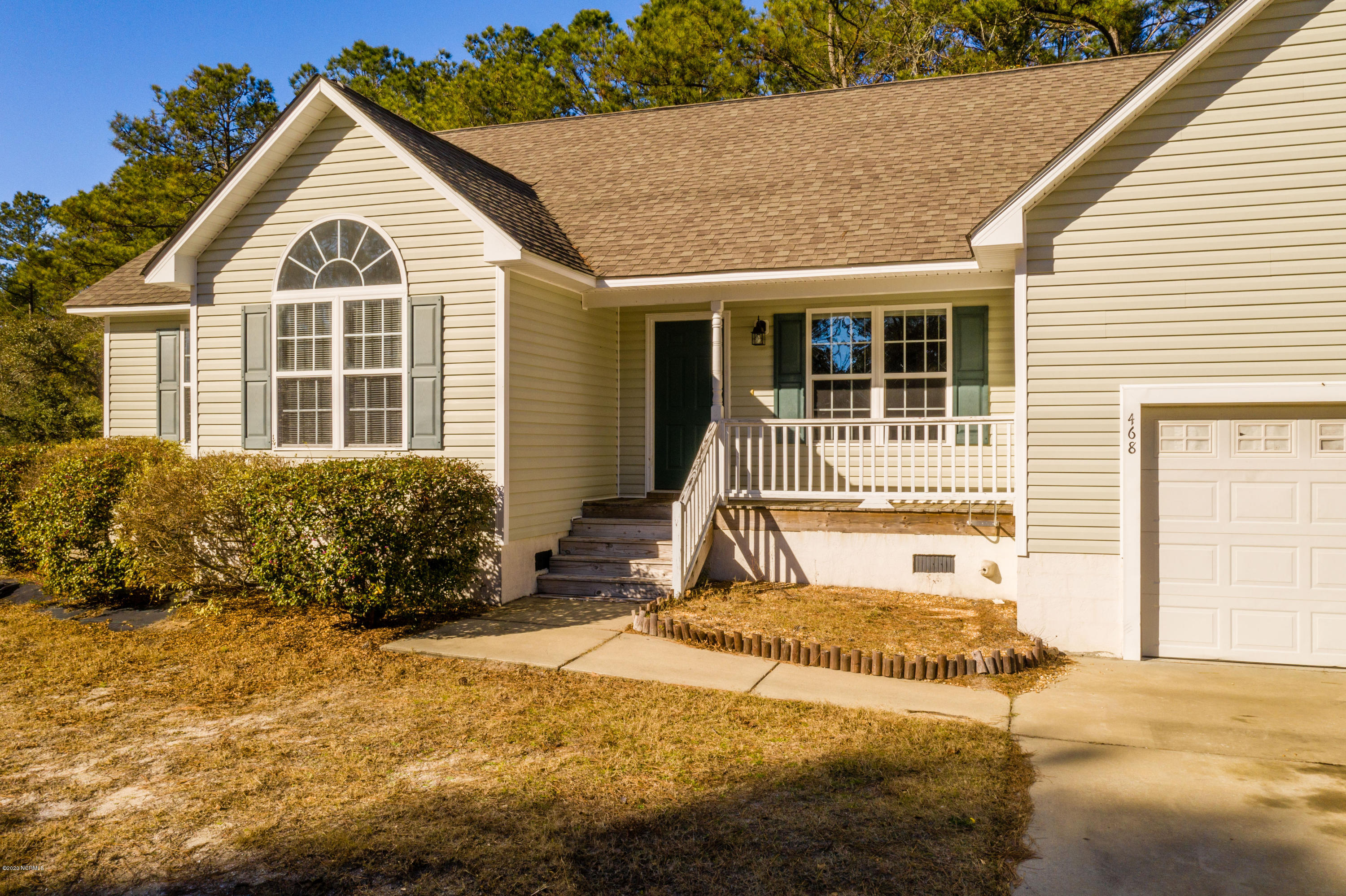 468 Bogue Loop Road Bogue, NC 28570 - Photo 6 of 46 468 Bouge Loop-6