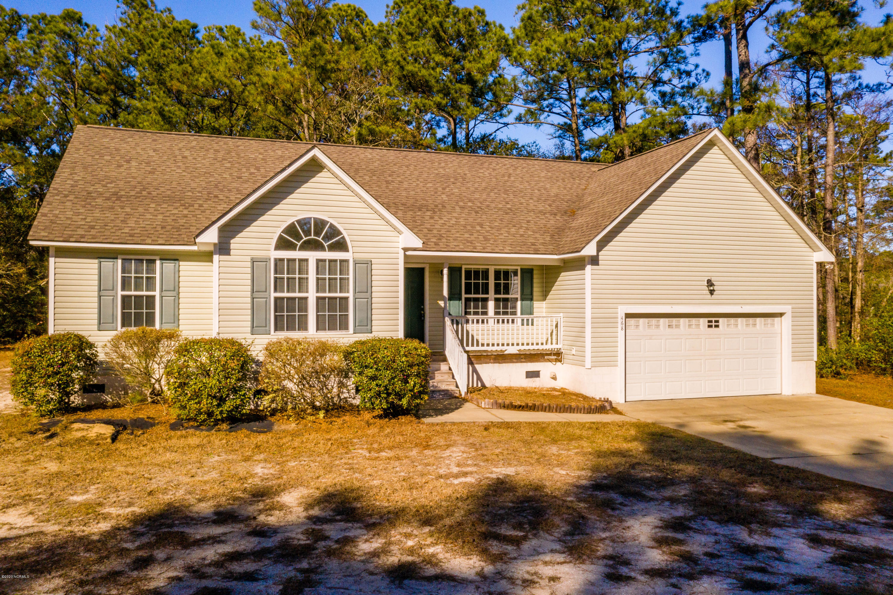 468 Bogue Loop Road Bogue, NC 28570 - Photo 8 of 46 468 Bouge Loop-8