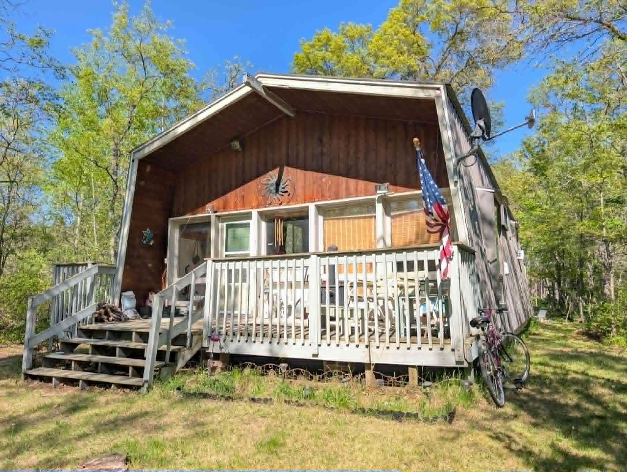 N11236 Nelson Road Athelstane, WI 54104 - Photo 2 of 21