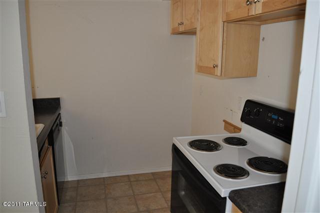 1600 North Wilmot Road, Unit 173 Tucson, AZ 85712 - Photo 7 of 24
