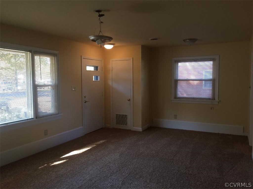 312 Beulah Road Sandston, VA 23150 - Photo 4 of 13 Gallery Image 4