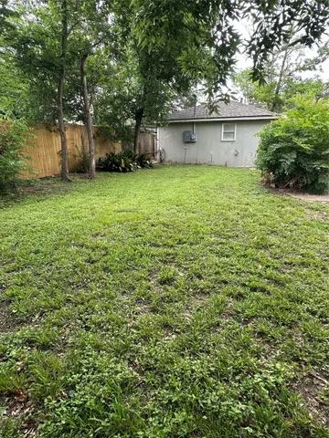 $2,600 | 3611 Broadmead Drive, Houston, TX 77025