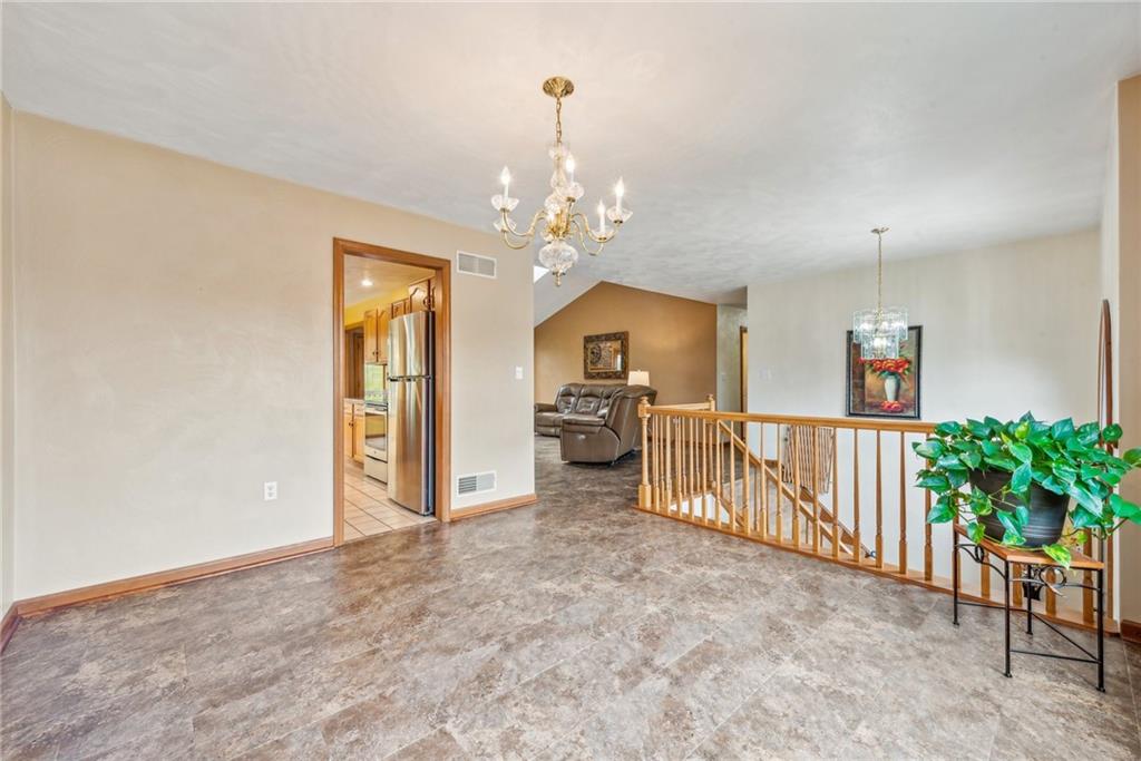 28 Meadowridge Road Harrison City, PA 15636 - Photo 8 of 29 Gallery Image 8