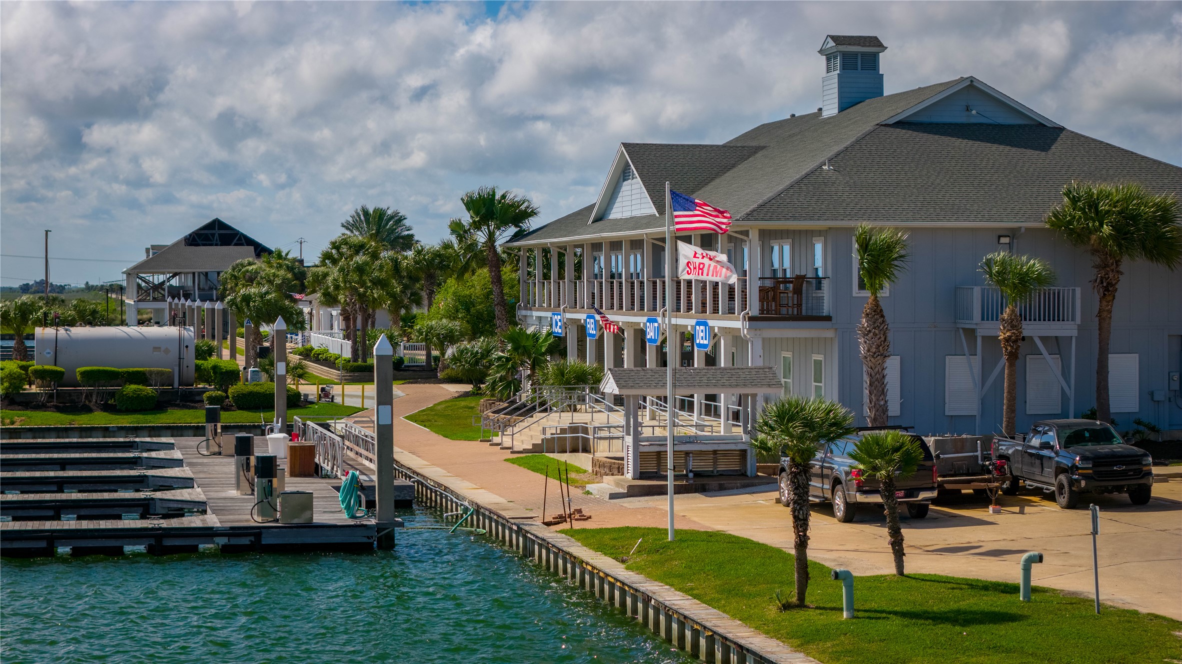 8 Loggerhead Hitchcock, TX 77563 - Photo 21 of 25 a view of house with yard and entertaining space