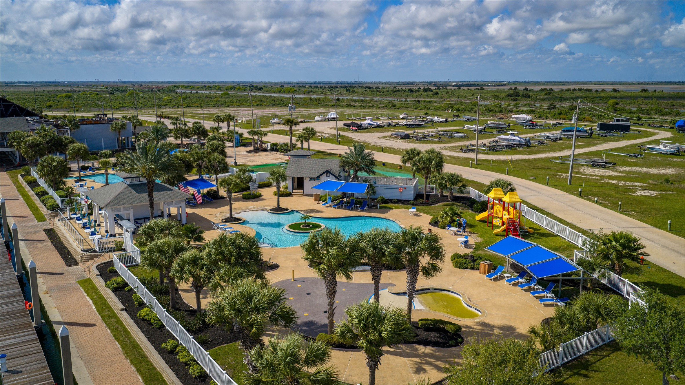 8 Loggerhead Hitchcock, TX 77563 - Photo 23 of 25 a view of a city with an ocean