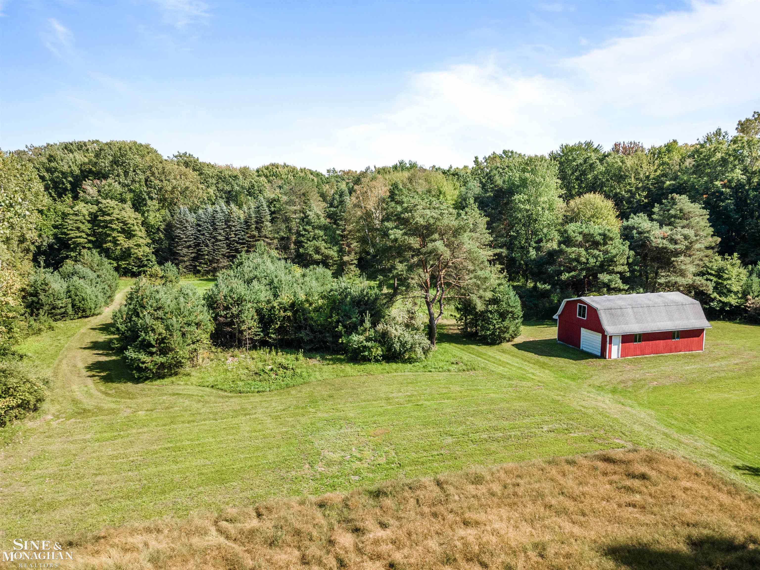 8591 Marsh Road Algonac, MI 48001 - Photo 10 of 40