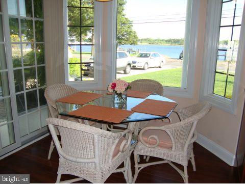 135 Harbor Inn Road Bayville, NJ 08721 - Photo 7 of 12 Gallery Image 7