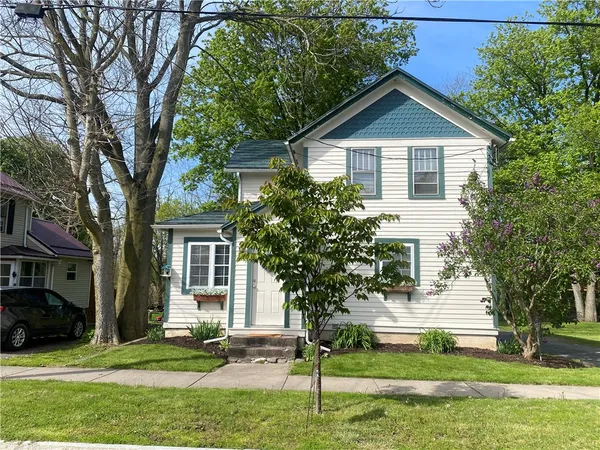 $220,000 | 409 Canal Street, Palmyra, NY 14522