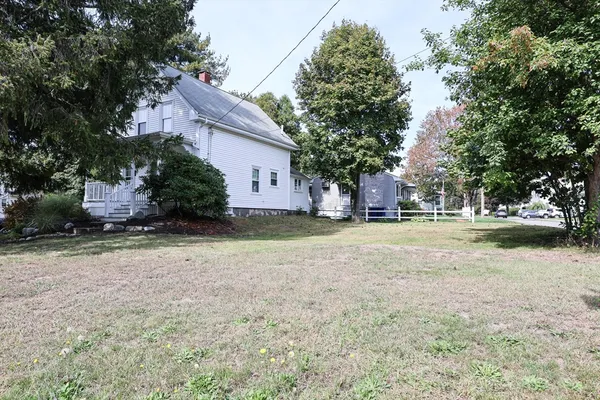 $3,250 | 50 Front Street, Unit 50, Braintree, MA 02184