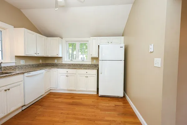 $3,250 | 50 Front Street, Unit 50, Braintree, MA 02184