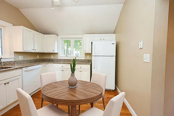 $3,250 | 50 Front Street, Unit 50, Braintree, MA 02184