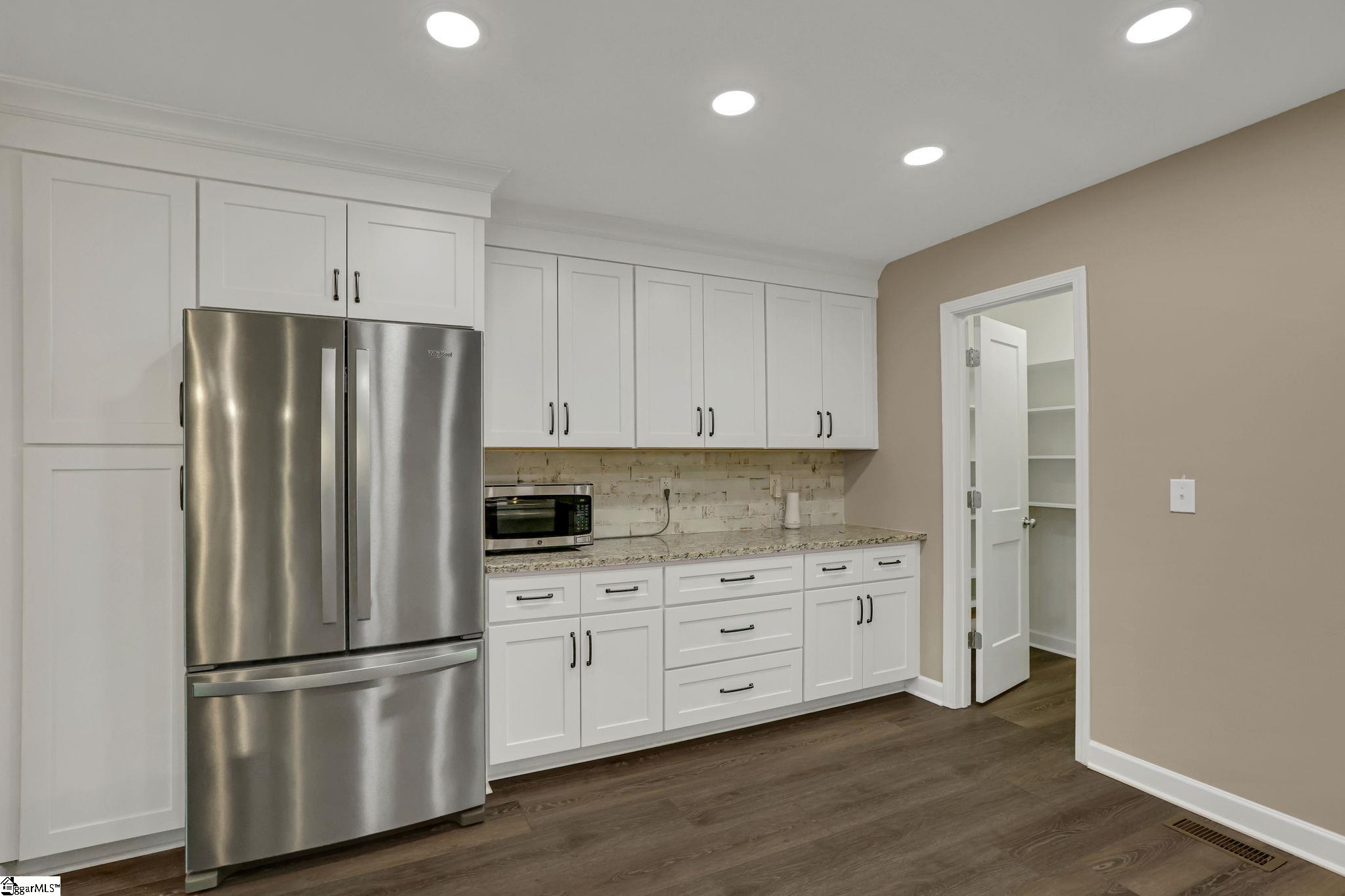 533 Stokes Drive Seneca, SC 29672 - Photo 8 of 43