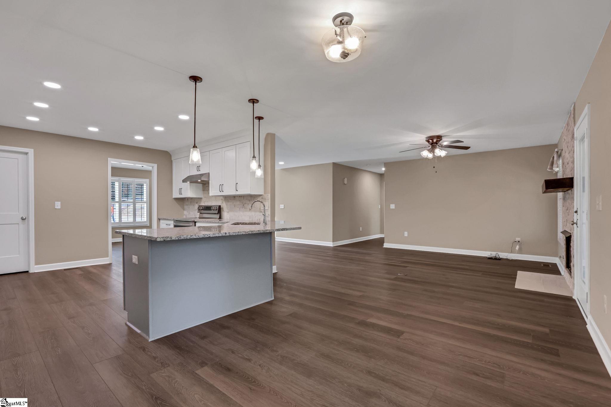 533 Stokes Drive Seneca, SC 29672 - Photo 9 of 43