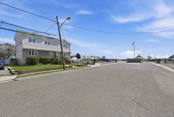 $799,000 | 955 South Long Beach Avenue, Freeport, NY 11520