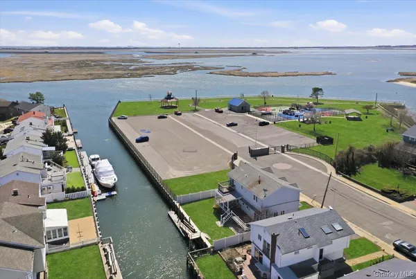 $799,000 | 955 South Long Beach Avenue, Freeport, NY 11520