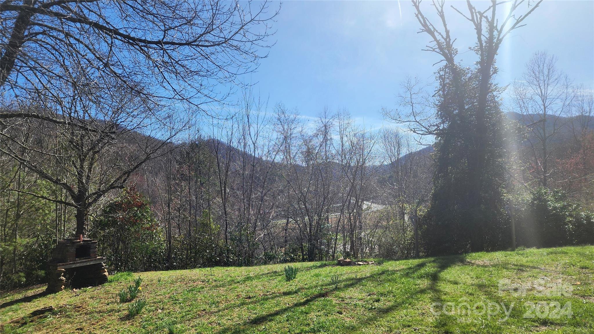 104 Timbuktu Road Sylva, NC 28779 - Photo 3 of 20 Gallery Image 3