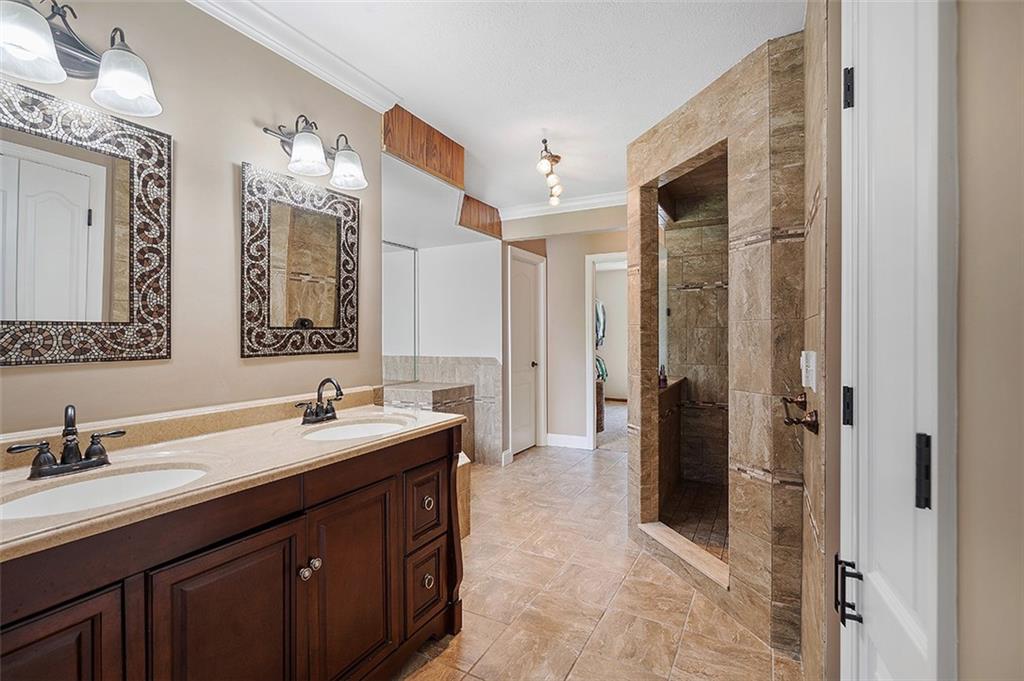 251 Dodds Road Butler, PA 16002 - Photo 17 of 24