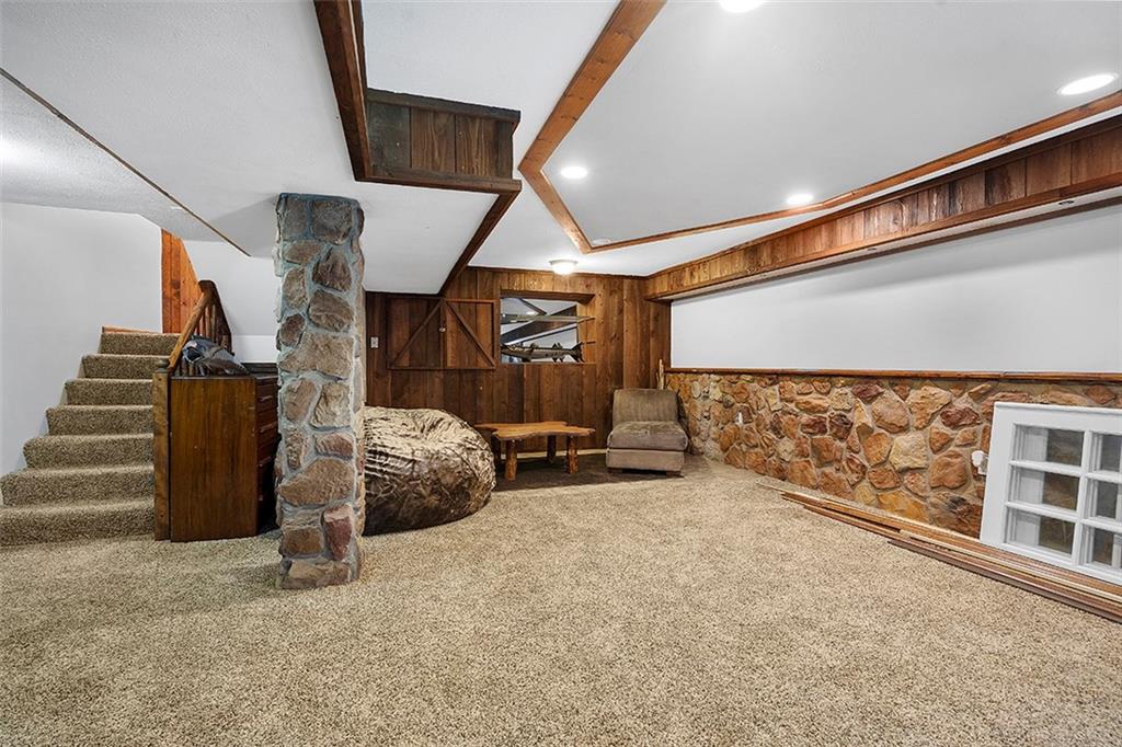 251 Dodds Road Butler, PA 16002 - Photo 22 of 24