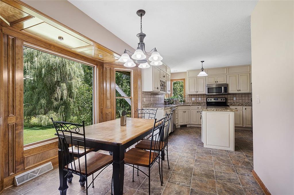 251 Dodds Road Butler, PA 16002 - Photo 6 of 24