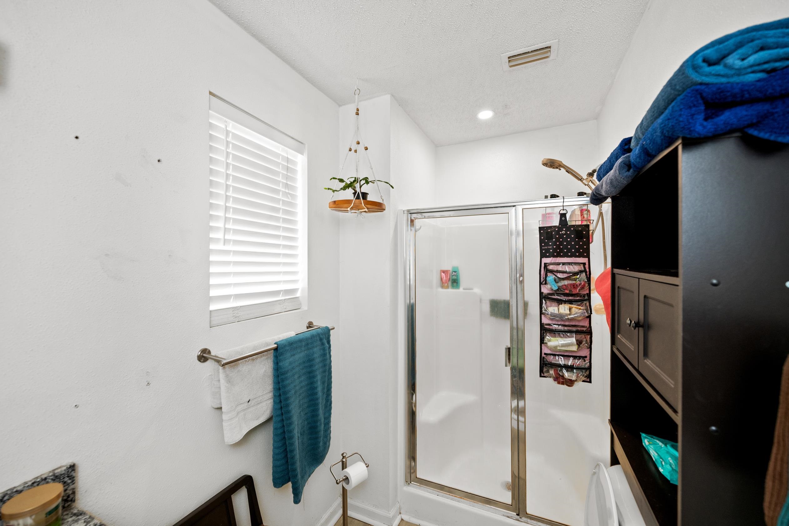 1807 Candlestick Court West Foley, AL 36535 - Photo 13 of 25 Bathroom