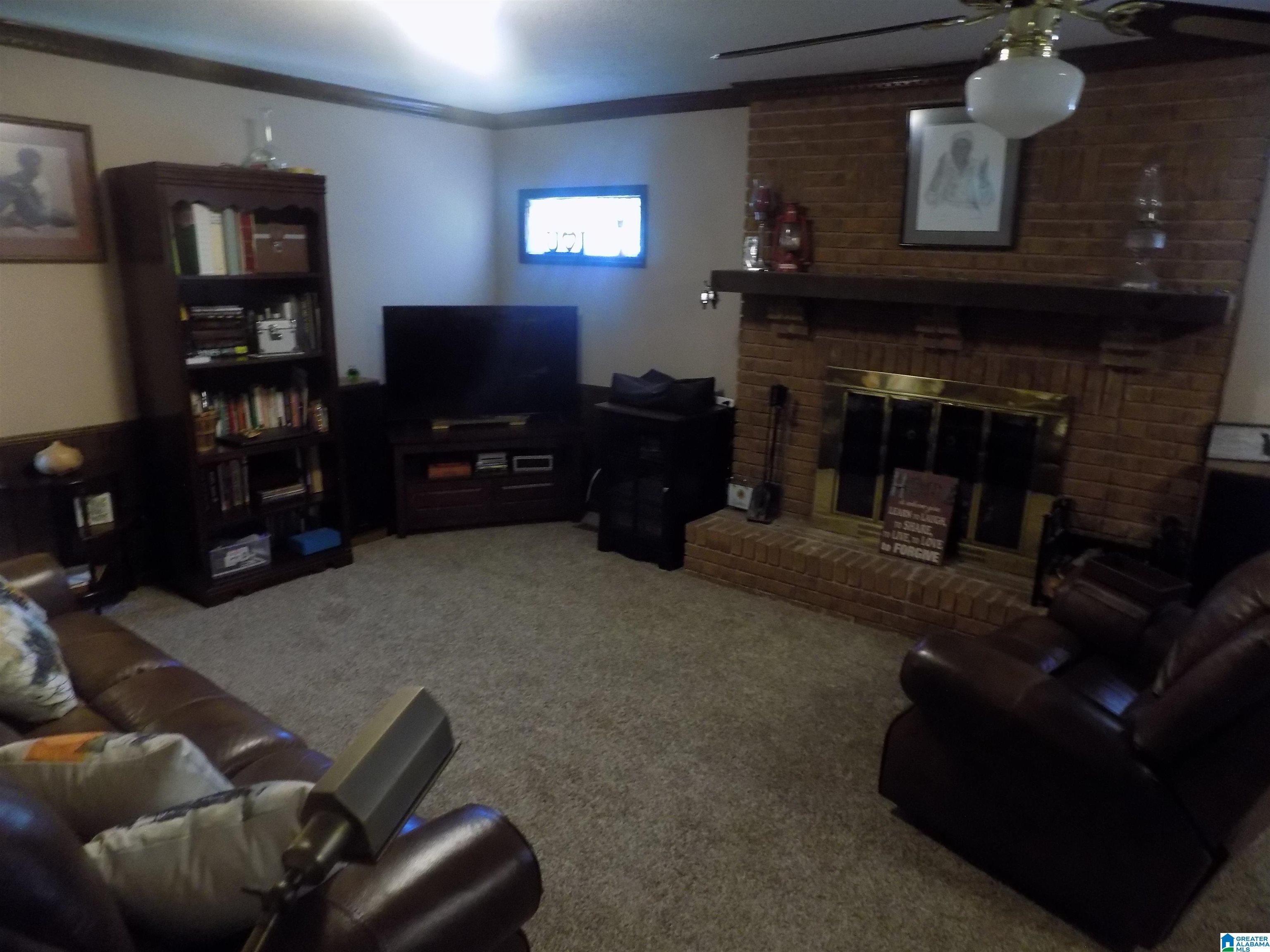 350 11th Place Pleasant Grove, AL 35127 - Photo 9 of 26