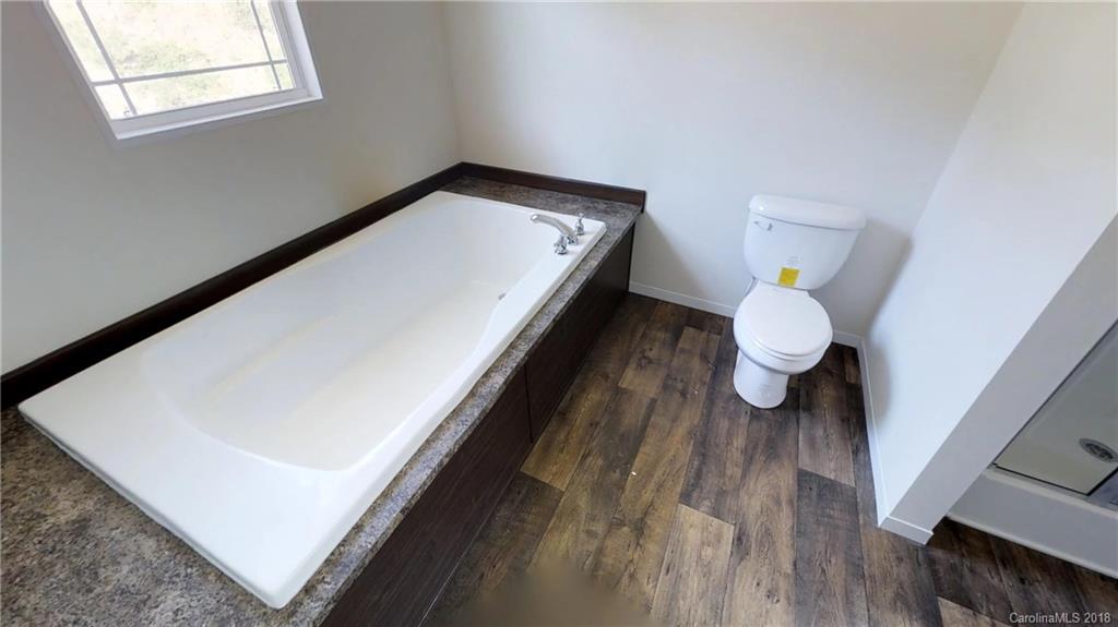302 Grandview Road Marshall, NC 28753 - Photo 15 of 29 Gallery Image 15