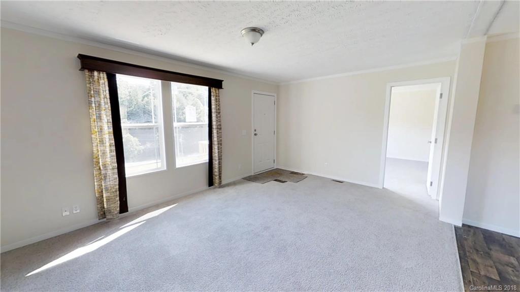 302 Grandview Road Marshall, NC 28753 - Photo 9 of 29 Gallery Image 9