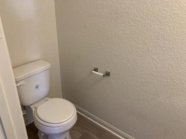 $1,695 | 217 Denson Lane, Jarrell, TX 76537