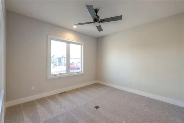 $835,000 | 916 Savannah Lane, Greenwood, MO 64034