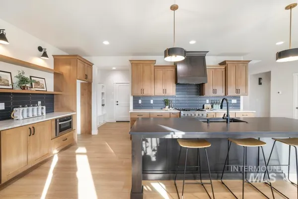 $585,000 | 541 Cyn Fls Drive, Twin Falls, ID 83301