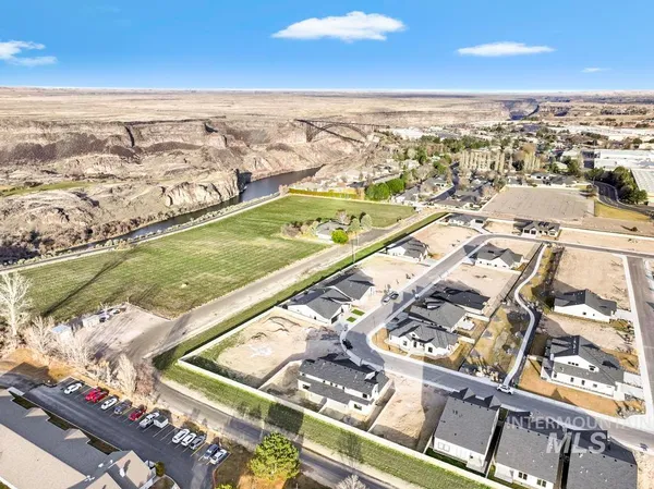 $585,000 | 541 Cyn Fls Drive, Twin Falls, ID 83301