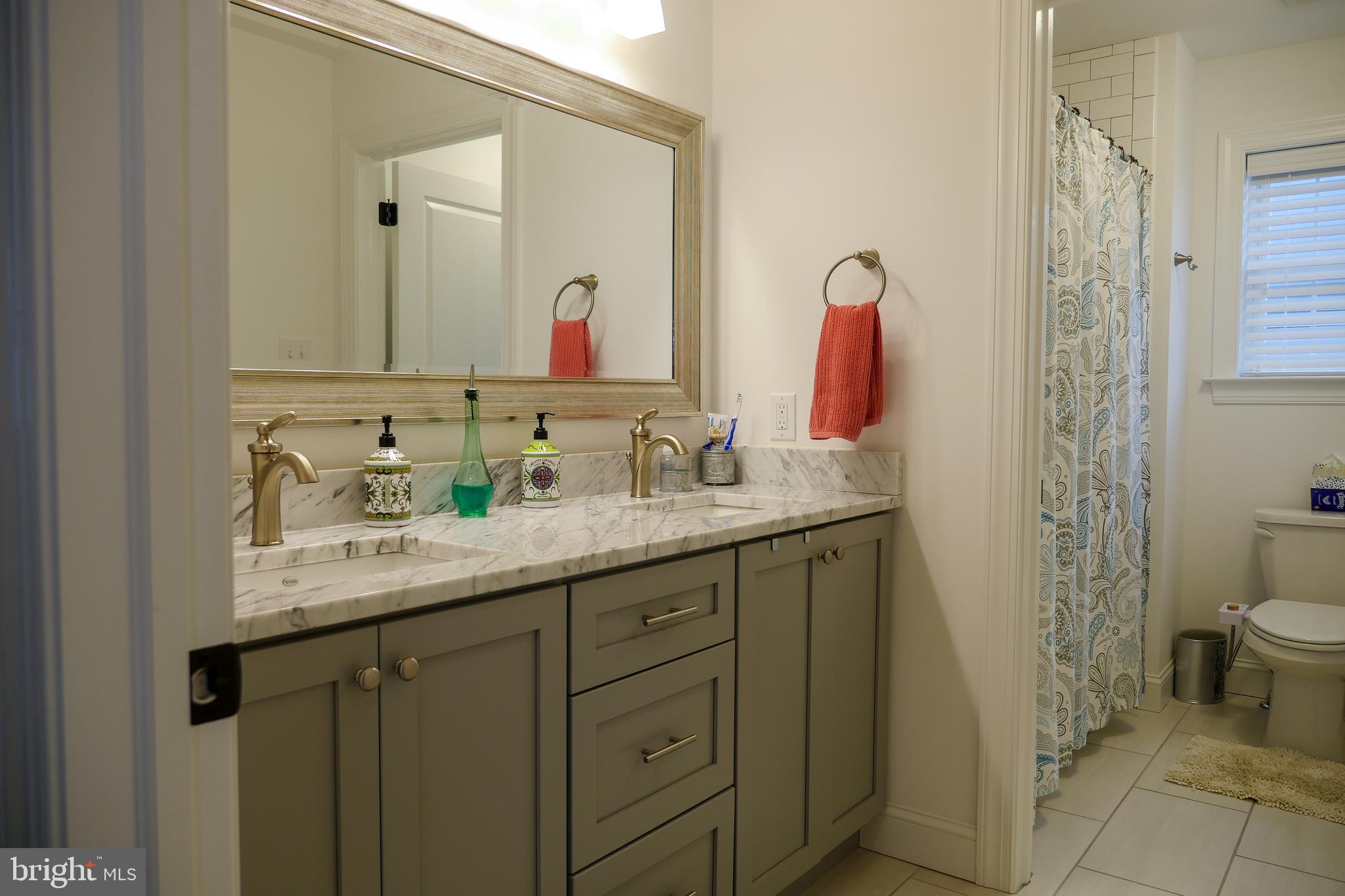 1237 Steel Road Havertown, PA 19083 - Photo 24 of 37 2nd Full Bath
