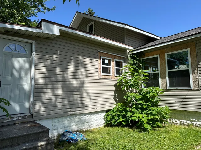 $65,000 | 696 Highland Avenue, Benton Harbor, MI 49022