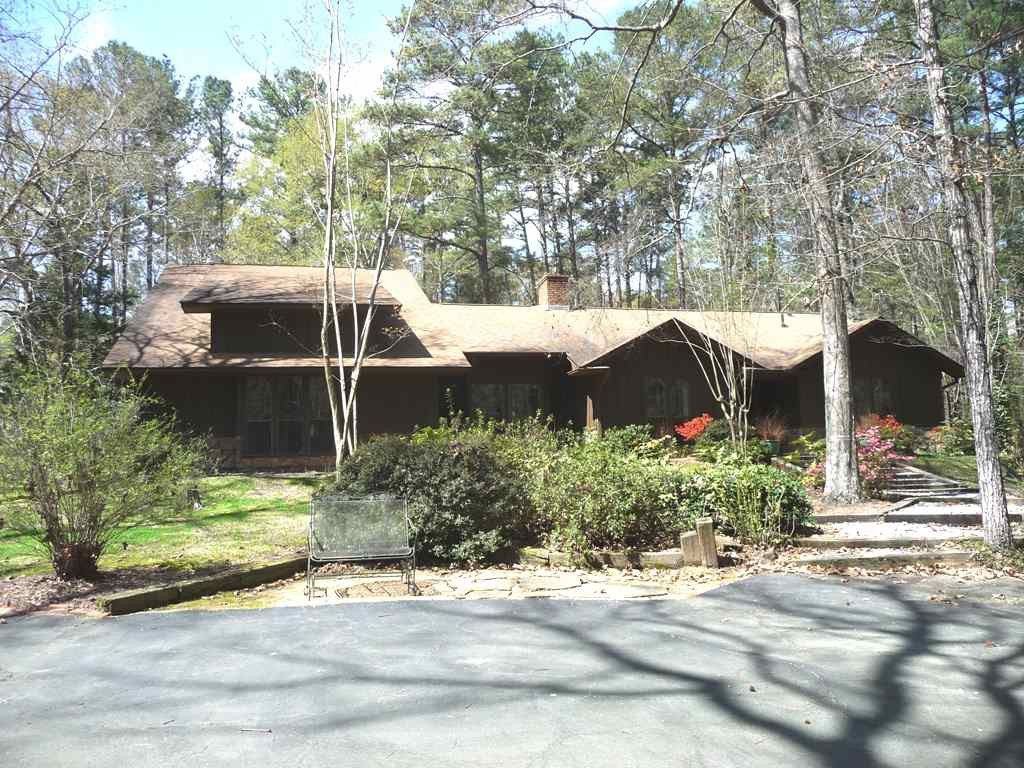 25 Rochelle Drive Brandon, MS 39047 - Photo 1 of 27 Front View
