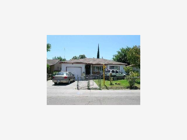 1646 Spring Street Stockton, CA 95206 - Photo 1 of 2 Gallery Image 1