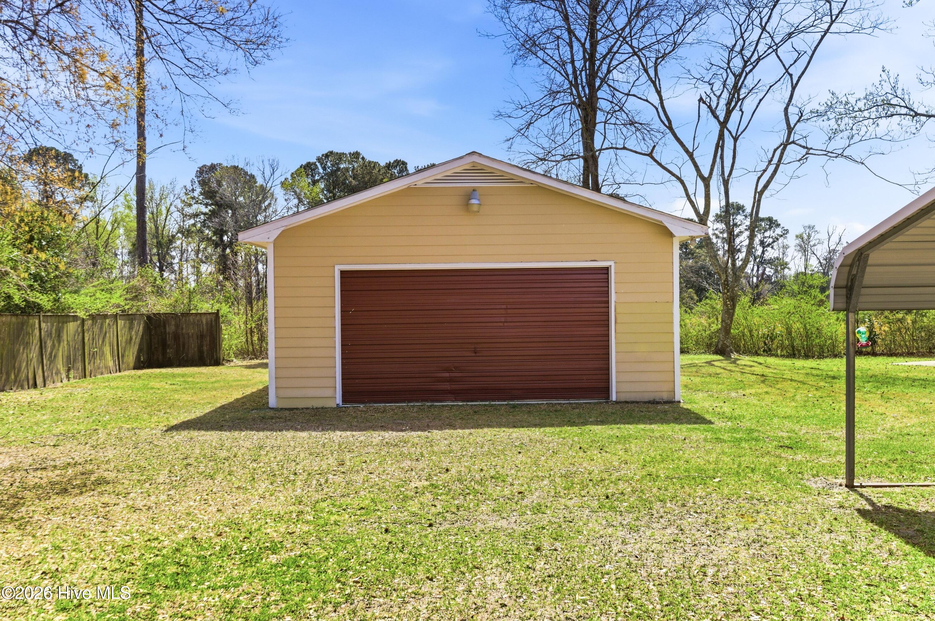 108 Gladiolus Road Castle Hayne, NC 28429 - Photo 10 of 15 010_108_gladiolus_road-10_430