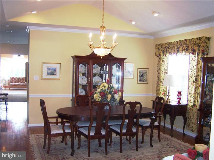 229 Gilmer Road Coatesville, PA 19320 - Photo 3 of 22 Gallery Image 3