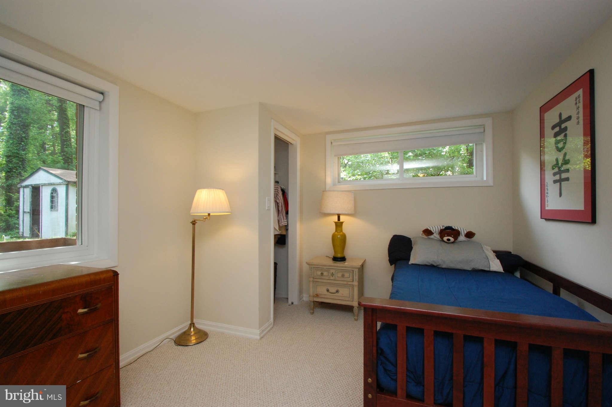 6506 Stoneham Road Bethesda, MD 20817 - Photo 12 of 16 Bedroom