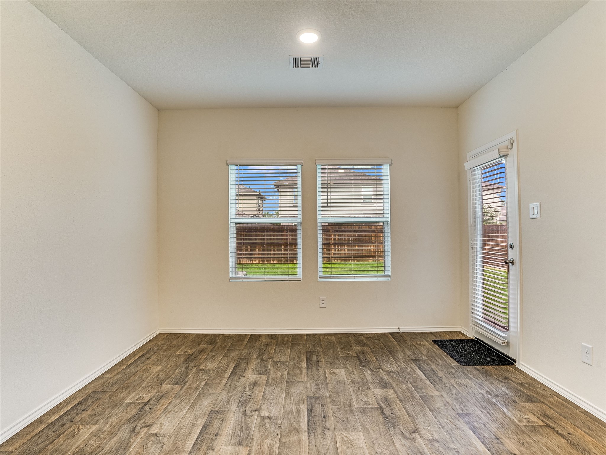383 Sickle Loop Kyle, TX 78640 - Photo 13 of 29
