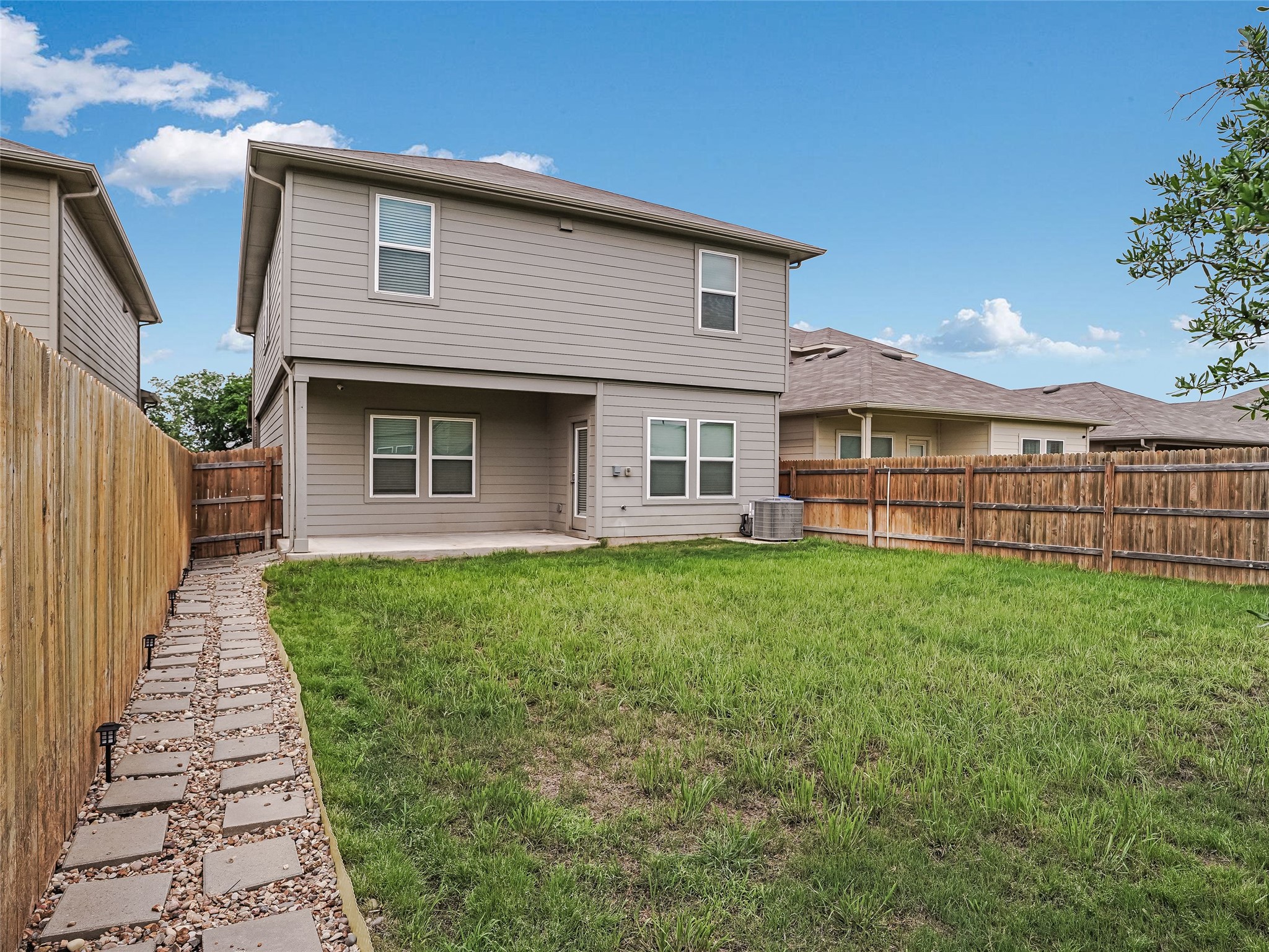 383 Sickle Loop Kyle, TX 78640 - Photo 16 of 29