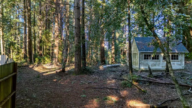 $450,000 | 17470 Willow Creek Road, Occidental, CA 95465