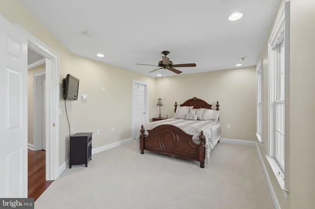 $1,145,000 | 95 Rittenhouse Circle, Newtown, PA 18940