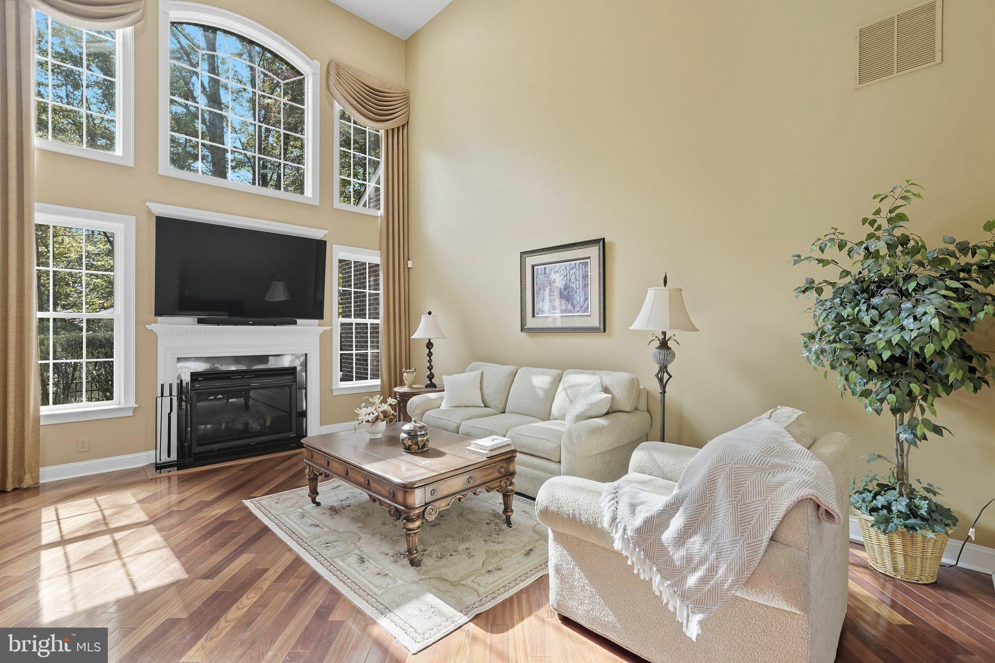 95 Rittenhouse Circle Newtown, PA 18940 - Photo 7 of 45