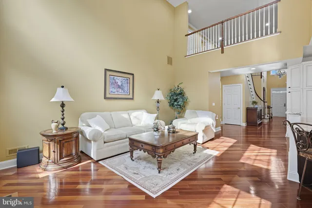 $1,145,000 | 95 Rittenhouse Circle, Newtown, PA 18940