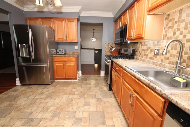 $240,000 | 3008 Carriage Lane, Rockford, IL 61101